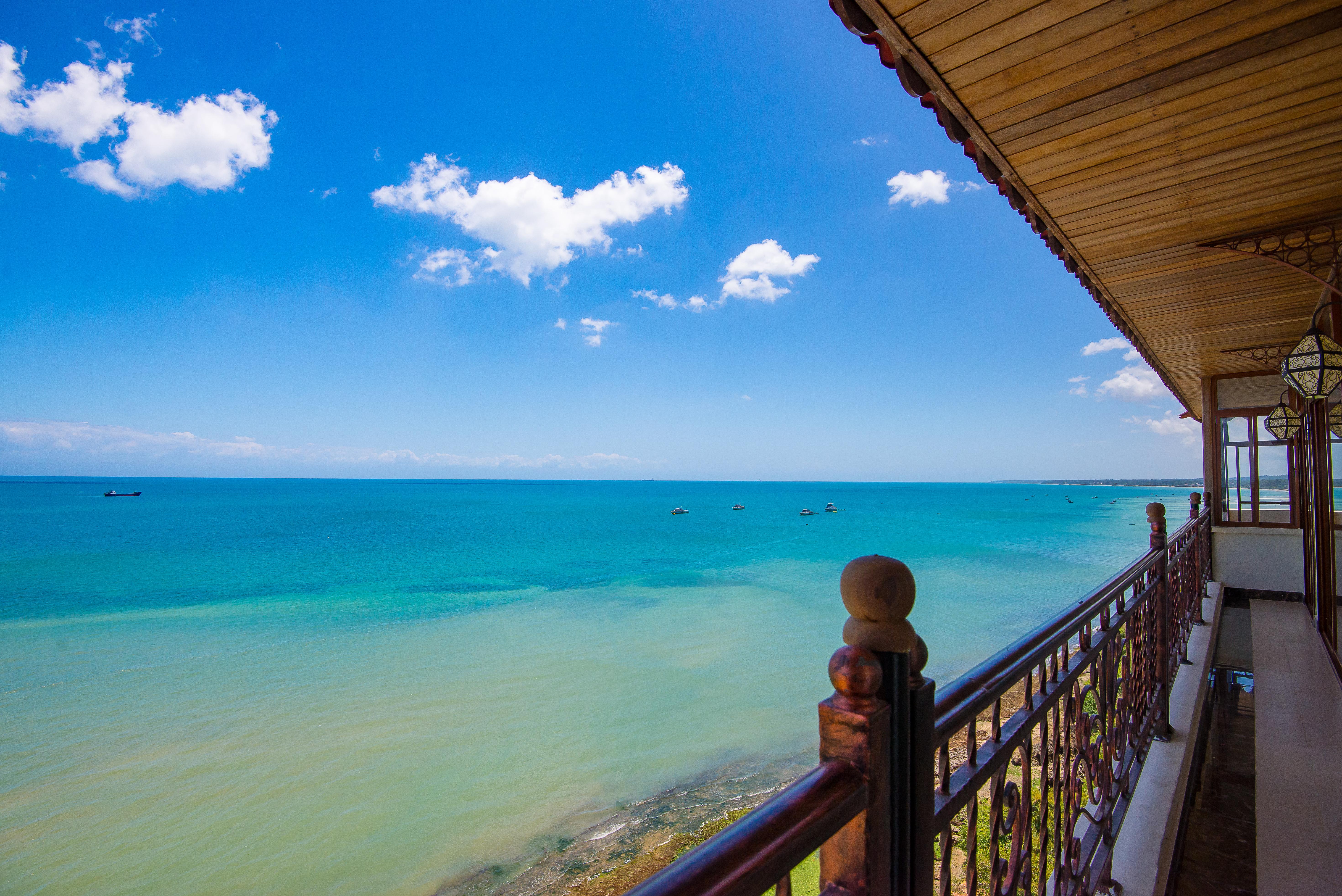 Golden Tulip Zanzibar Resort Bagian luar foto